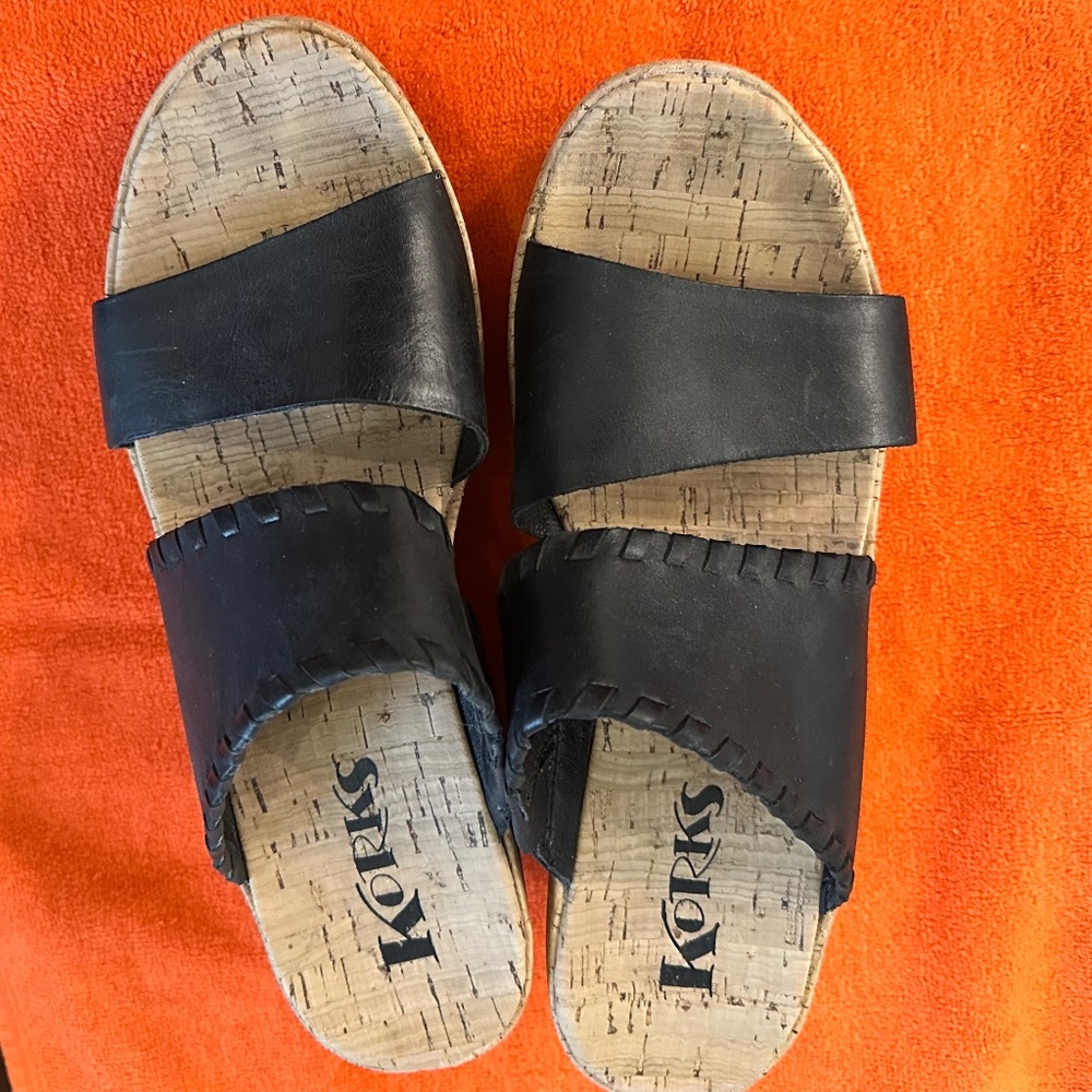 Two Pair! Korks Kendri Cork-Bottom Leather Wedge Sandals, Black and Blue Size 8 - Picture 2 of 7